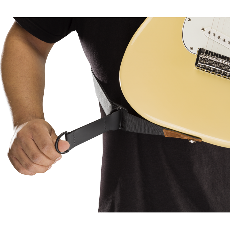 Fender Right Height™ Leather Strap, Cognac, 2.5" - 5 Fender Right Height™ Leather Strap, Cognac, 2.5" - 5