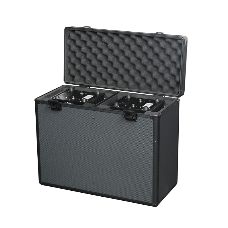 Showtec Case for 2x Shark Spot / Wash / Zoom / Combi - 2 Showtec Case for 2x Shark Spot / Wash / Zoom / Combi - 2