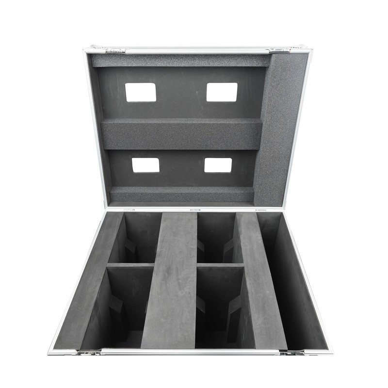 Showtec Case for 4x Phantom 100 / 130 / 3R - 3 Showtec Case for 4x Phantom 100 / 130 / 3R - 3