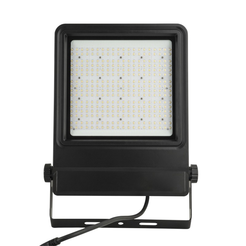 Showtec Naświetlacz LED Cedda 200W