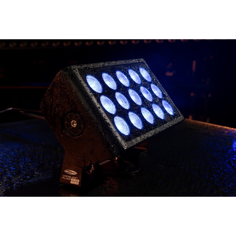 Showtec Naświetlacz zewnętrzny LED Cameleon Flood 15 Q6 Tour