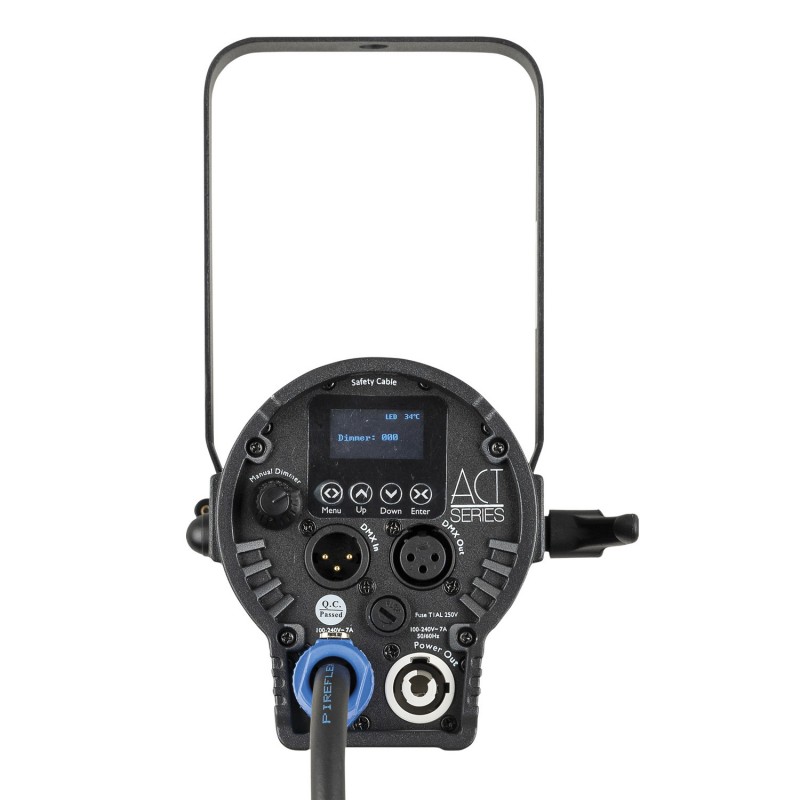 Showtec Reflektor teatralny ACT Profile 50 LED WW Showtec Reflektor teatralny ACT Profile 50 LED WW