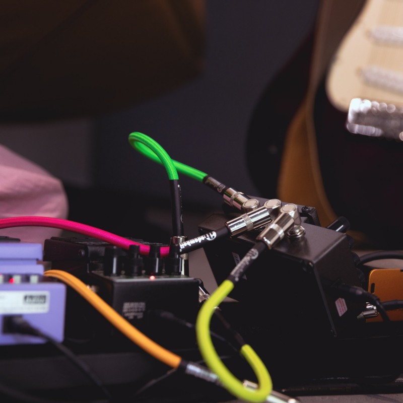 Adam Hall Cables 4 STAR IRR 0060 NEO SET - Zestaw 4 kabli krosowych do efektów gitarowych Jack TS - 0,6 m Adam Hall Cables 4 STAR IRR 0060 NEO SET - Zestaw 4 kabli krosowych do efektów gitarowych Jack TS - 0,6 m