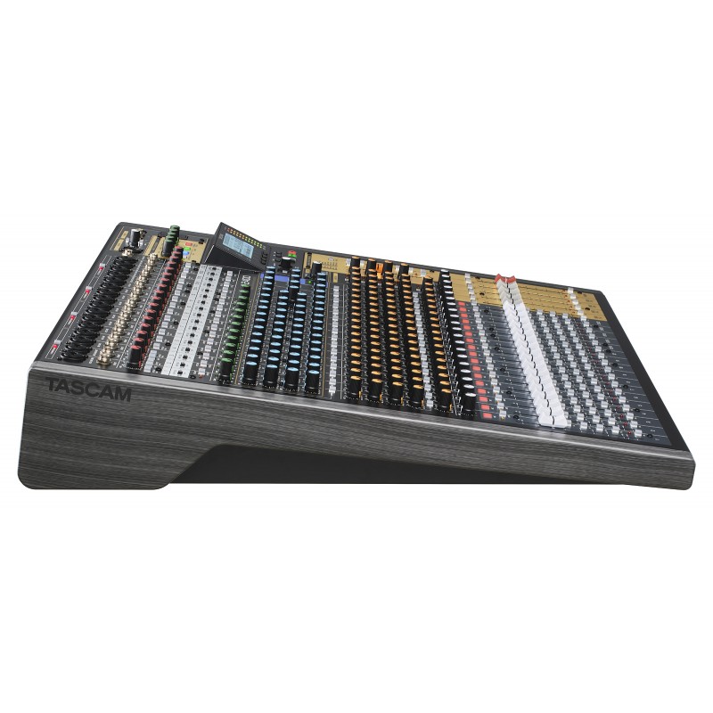 Tascam Model 2400 - 24-kanałowy mikser rejestrujący - 5 Tascam Model 2400 - 24-kanałowy mikser rejestrujący - 5