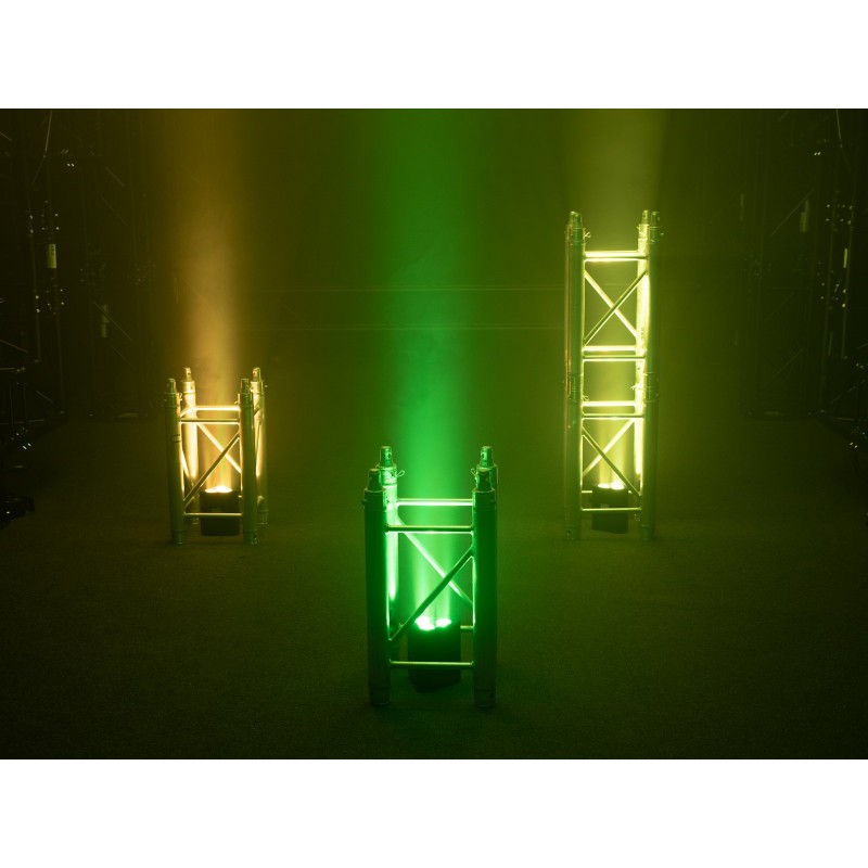 Eurolite AKKU IP TL-3 QCL Spot LED akumulatorowy IP65 Eurolite AKKU IP TL-3 QCL Spot LED akumulatorowy IP65