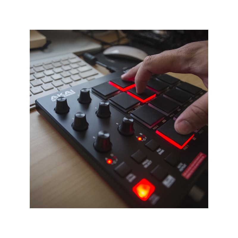 Akai MPD 218 - Kontroler USB/MIDI