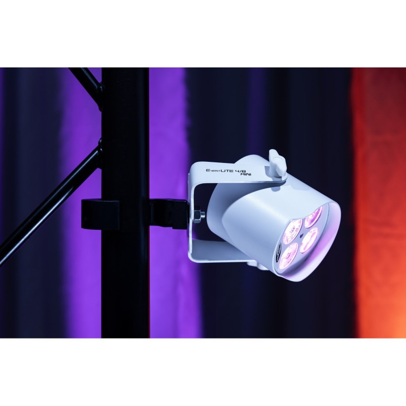 Showtec EventLITE 4/8 Mini Q6 WH - Reflektor PAR LED Showtec EventLITE 4/8 Mini Q6 WH - Reflektor PAR LED