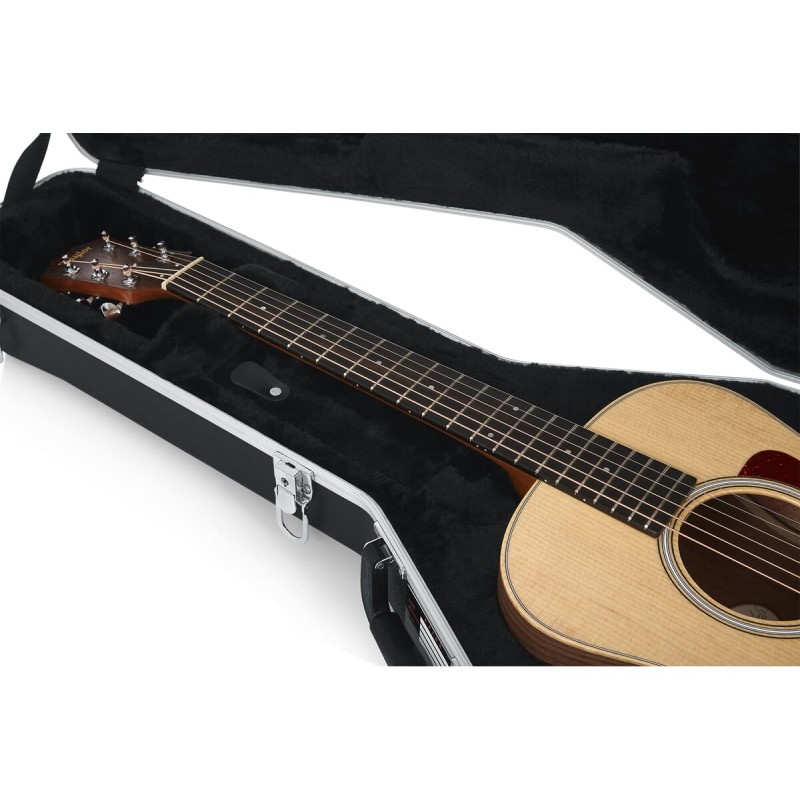 Gator Cases GC-GSMINI - Futerał na gitarę akustyczną Taylor GS Mini Gator Cases GC-GSMINI - Futerał na gitarę akustyczną Taylor GS Mini