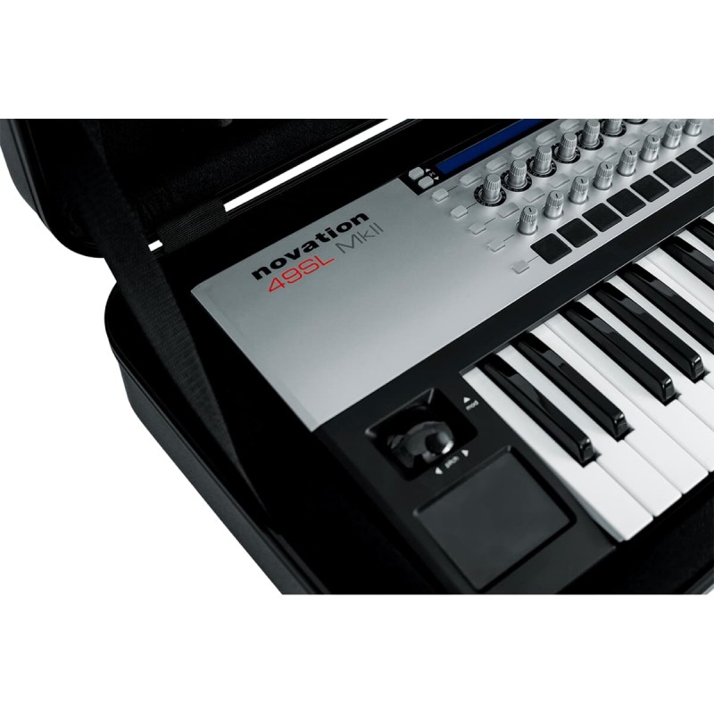 Gator Cases GTSA-KEY49 - Futerał na keyboard 49 klawiszowy Gator Cases GTSA-KEY49 - Futerał na keyboard 49 klawiszowy