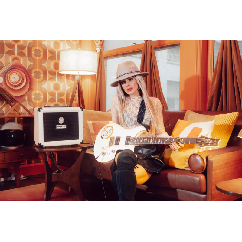 Orange Crush20RT Orianthi Limited Edition - combo gitarowe 20W - 16 - Comba gitarowe - Dwukanałowy wzmacniacz tranzystorowy, 20 Orange Crush20RT Orianthi Limited Edition - combo gitarowe 20W - 16 - Comba gitarowe - Dwukanałowy wzmacniacz tranzystorowy, 20