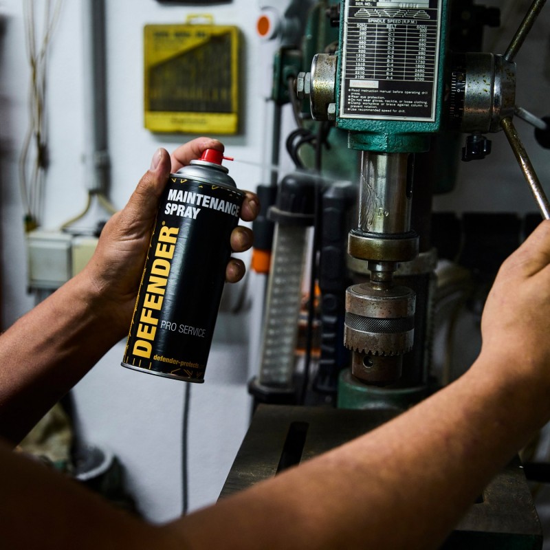 Defender MAINTENANCE SPRAY 400ml - Preparat do konserwacji i serwisowania najazdów kablowych Defender MAINTENANCE SPRAY 400ml - Preparat do konserwacji i serwisowania najazdów kablowych
