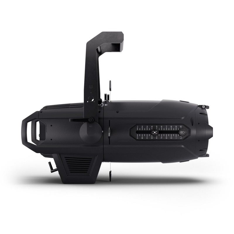Cameo P6 - Reflektor profilowy LED full color Cameo P6 - Reflektor profilowy LED full color