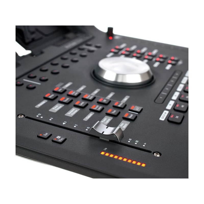 Avid Dock - Kontroler DAW Avid Dock - Kontroler DAW