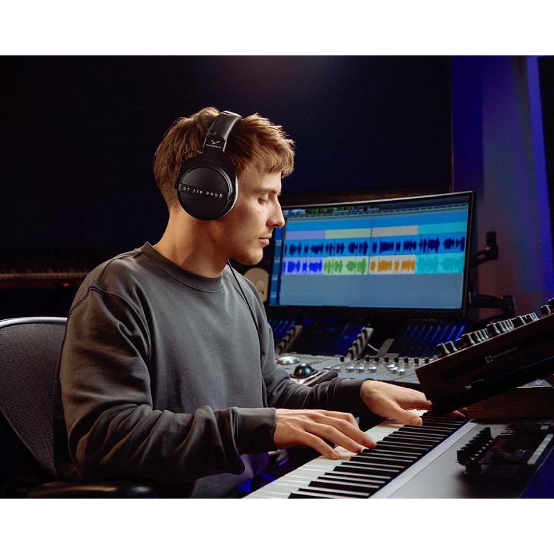 beyerdynamic DT 770 PRO X Słuchawki studyjne zamknięte - 4 - Słuchawki studyjne - Najnowszy model słuchawek DT 770 PRO X zapewni beyerdynamic DT 770 PRO X Słuchawki studyjne zamknięte - 4 - Słuchawki studyjne - Najnowszy model słuchawek DT 770 PRO X zapewni