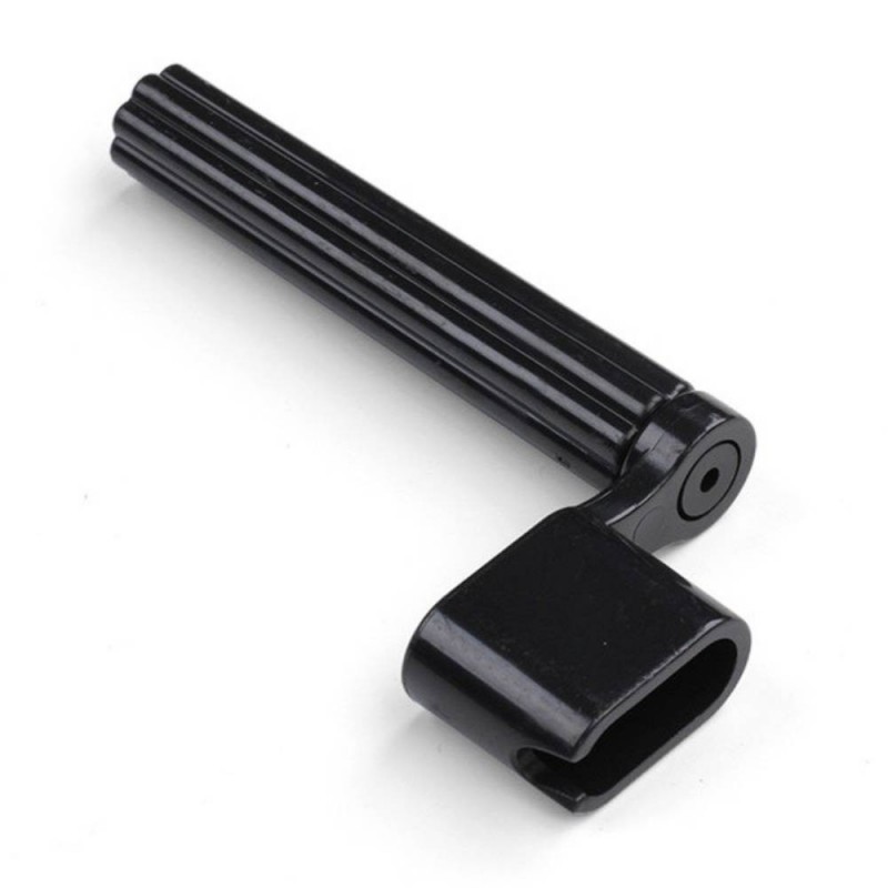 Struny Knobloch 400ADQ do gitary klasycznej w zestawie korbka + tuner + 6 kostek + pojemnik Struny Knobloch 400ADQ do gitary klasycznej w zestawie korbka + tuner + 6 kostek + pojemnik