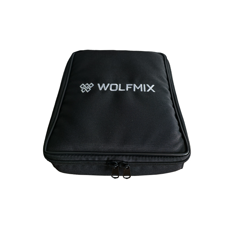 Wolfmix W1 MK2 kontroler oświetlenia DMX + dedykowany pokrowiec Wolfmix W1 MK2 kontroler oświetlenia DMX + dedykowany pokrowiec