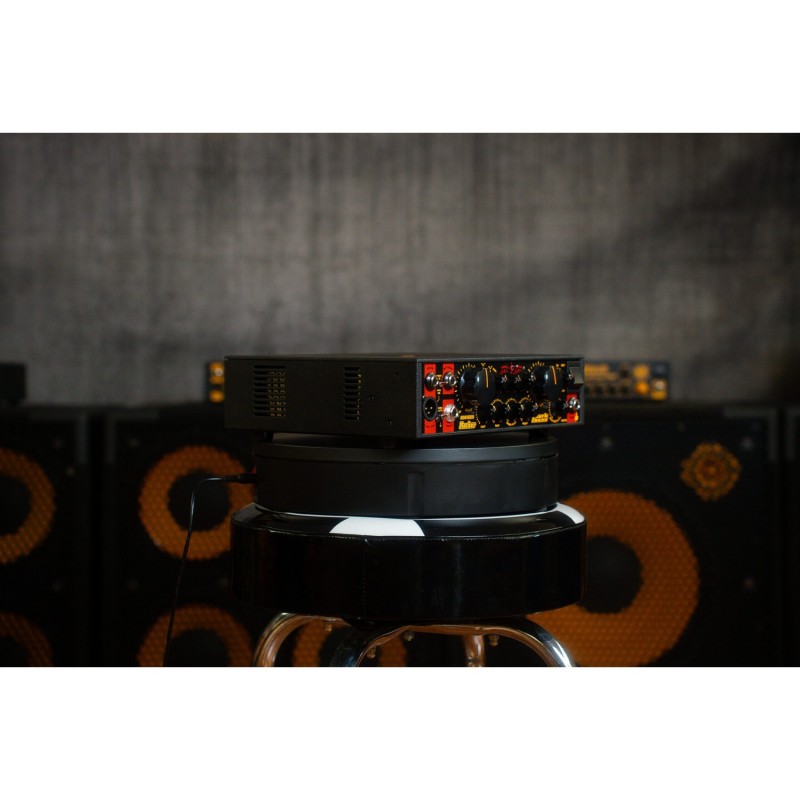 Markbass Little Mark Rocker 58R - Głowa basowa 500W