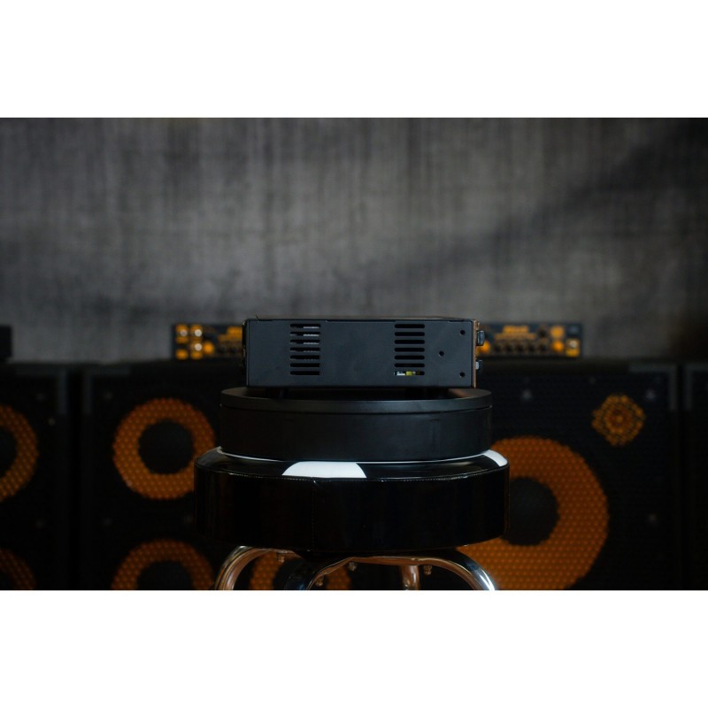 Markbass Little Mark Tube 800 - Głowa basowa 800W Markbass Little Mark Tube 800 - Głowa basowa 800W