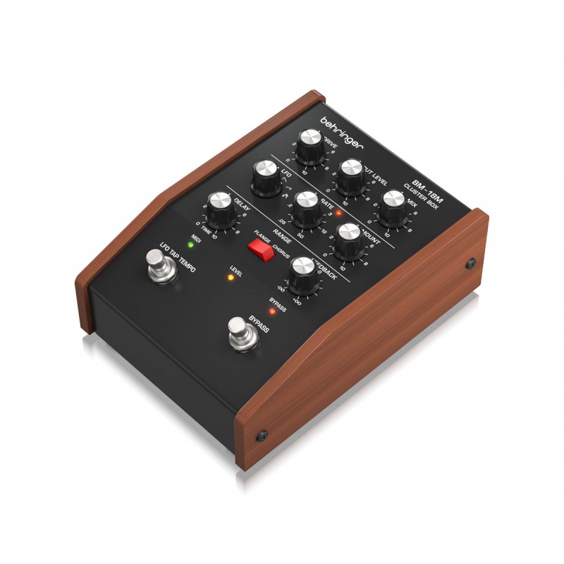Behringer BM-18M CLUSTER BOX – Efekt gitarowy/klawiszowy - 4 - Efekty gitarowe (kostki) - Efekt gitarowy/klawiszowy oparty na kl