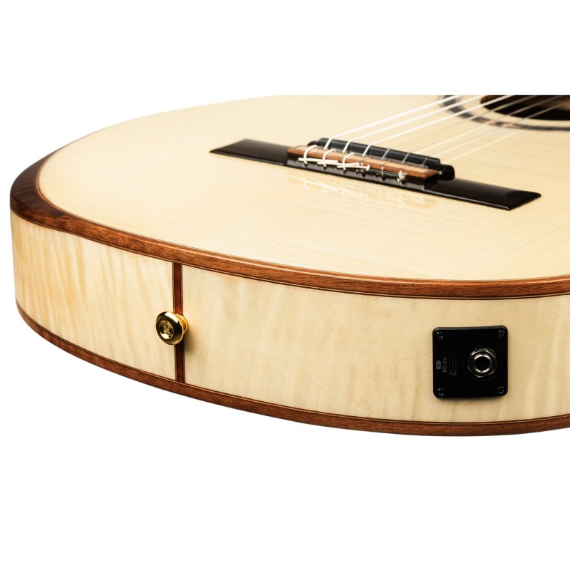 Ortega BRIDESUITECE The Private Room - Gitara elektroklasyczna 4/4 z pokrowcem