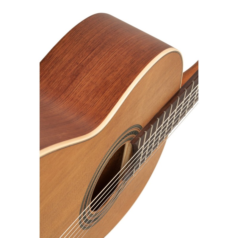 Ortega R18S Traditional Series - Gitara klasyczna 4/4 z pokrowcem