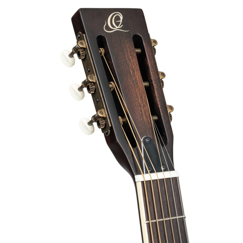 Ortega RRG60E Americana Series - Gitara rezonansowa 4/4 z pokrowcem
