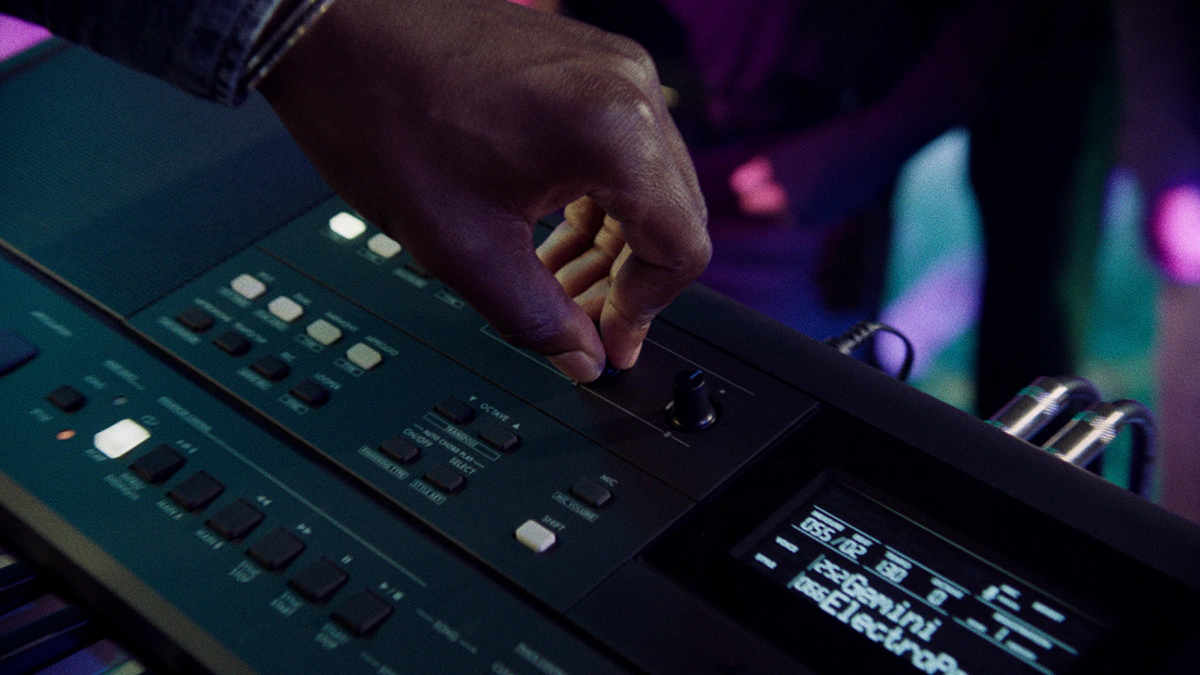 Rozbudowana polifonia i wielowarstwowe brzmienia