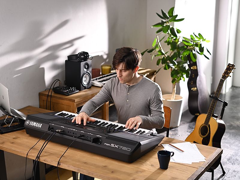 Yamaha PSR-SX720 Świat muzyki do Twojej dyspozycji