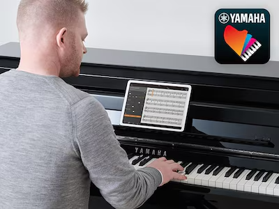 Yamaha Clavinova CLP-800: Uzyskaj więcej dzięki aplikacji Smart Pianist